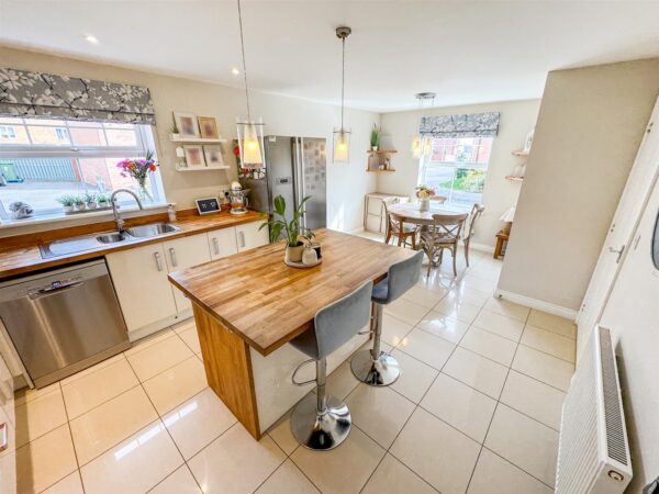 Clarendon Close, Corby