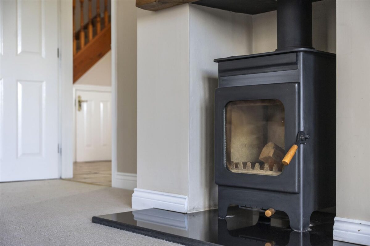 Deenethorpe, Deenethorpe