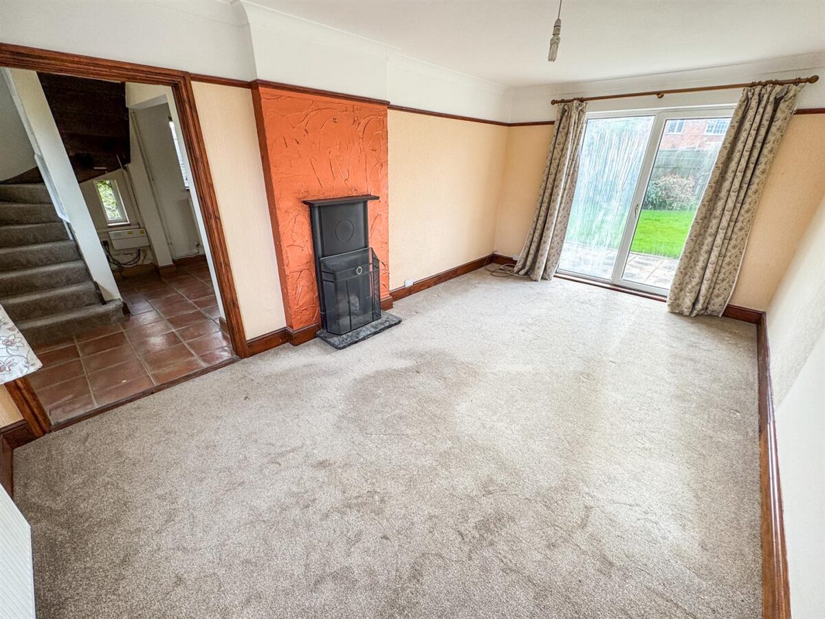 Franklin Fields, Corby