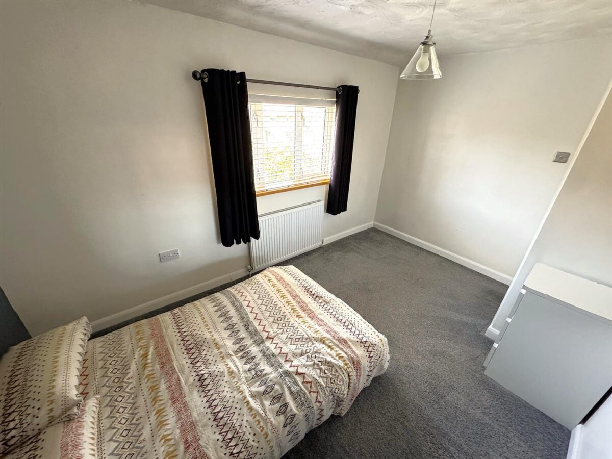 Norfolk Close, Corby