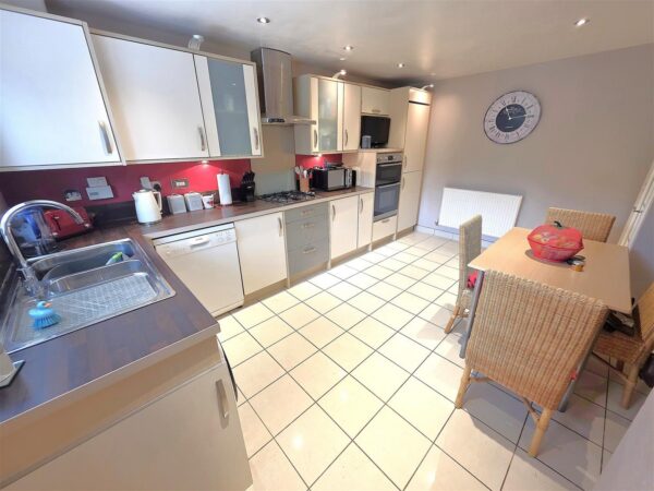 Cheltenham Road, Corby