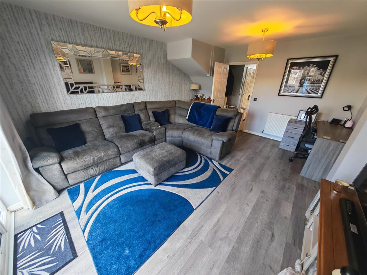 16, Hatfield Close, Corby, North Northamptonshire,