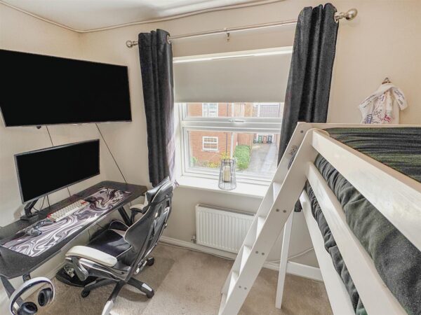 Clarendon Close, Corby