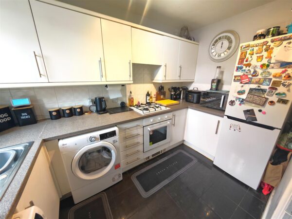 16, Hatfield Close, Corby, North Northamptonshire,