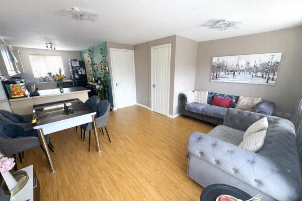 Cheltenham Road, Corby