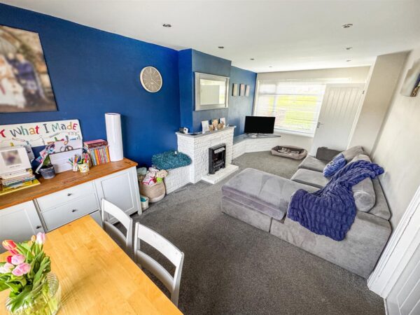 Ollerton Walk, Corby