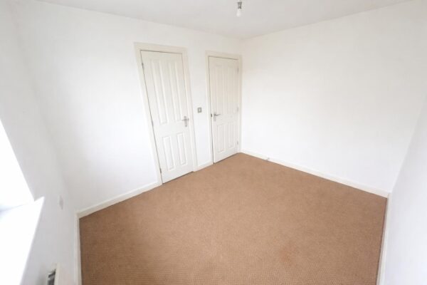 Nuthatch Close, Corby