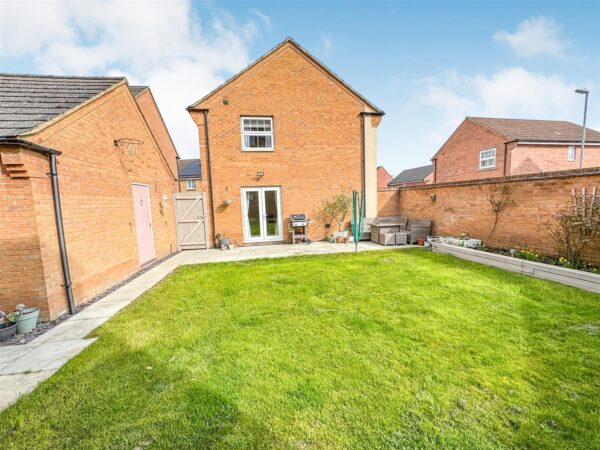 Clarendon Close, Corby