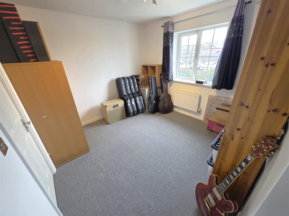 Cheltenham Road, Corby