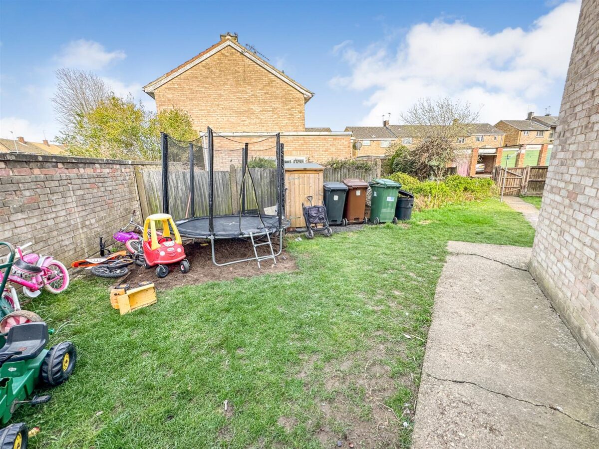 Ollerton Walk, Corby