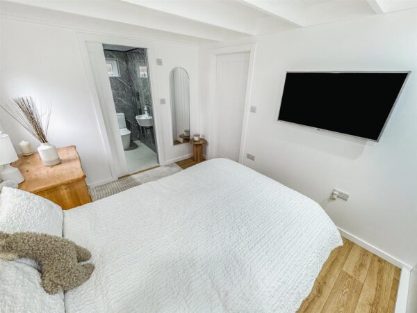 Wheatley Avenue, Corby