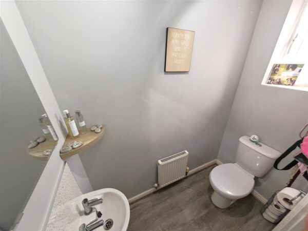 16, Hatfield Close, Corby, North Northamptonshire,