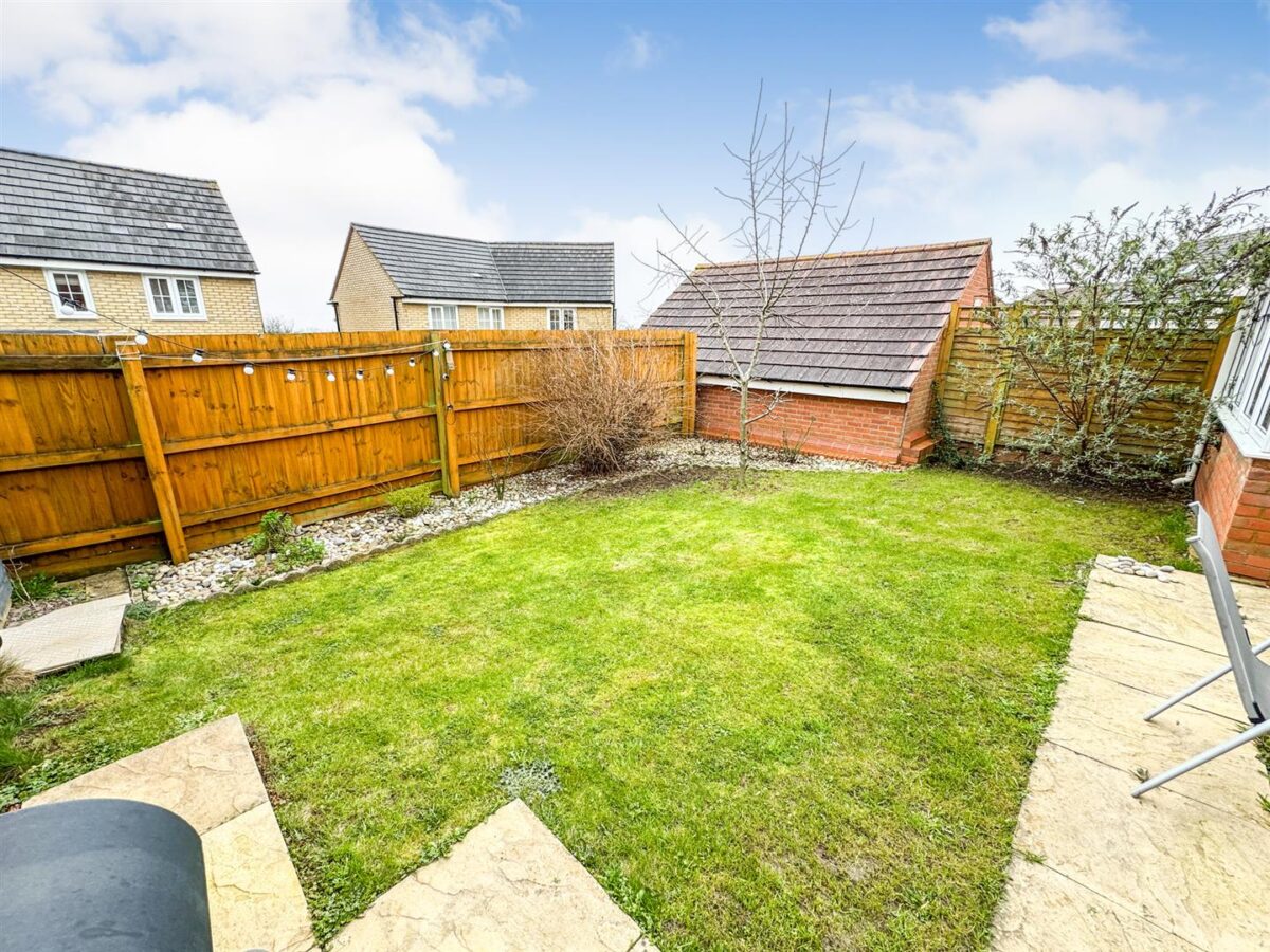 Livingstone Road, Corby