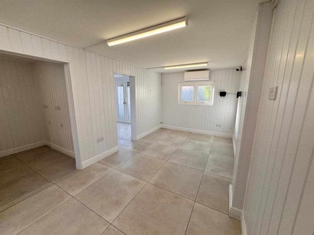 Rockingham Road, Corby