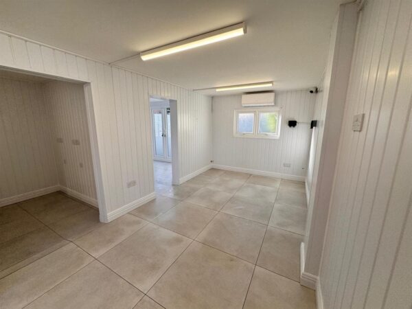 Rockingham Road, Corby