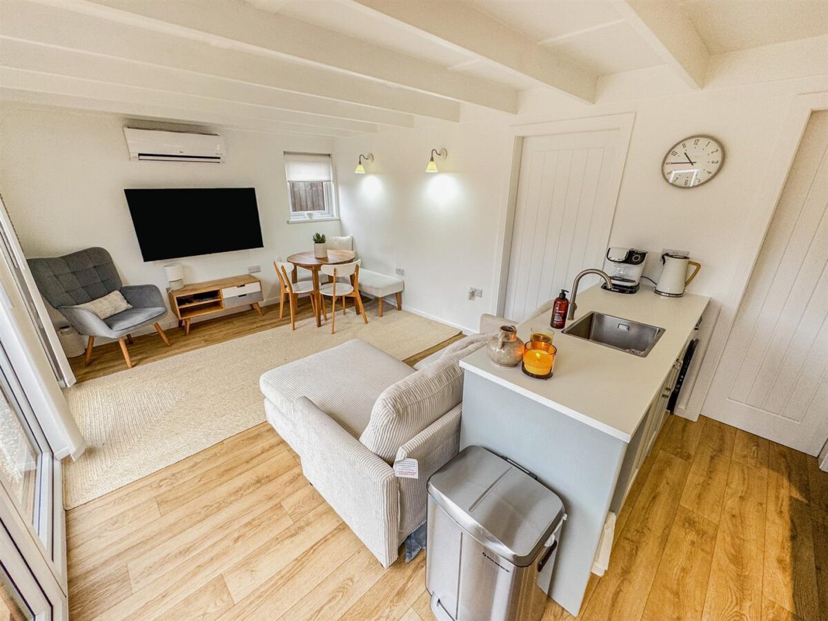 Wheatley Avenue, Corby