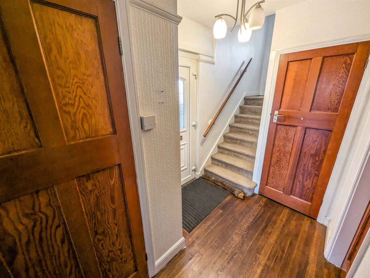 Cottingham Road, Corby