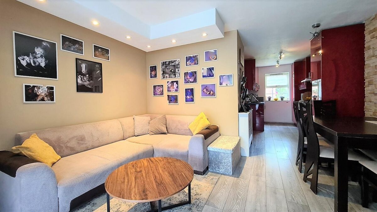 Thwaite Close, Great Oakley, Corby