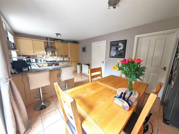 Chatsworth Road, Corby