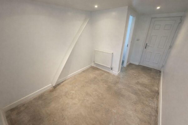 Chelveston Drive, Corby