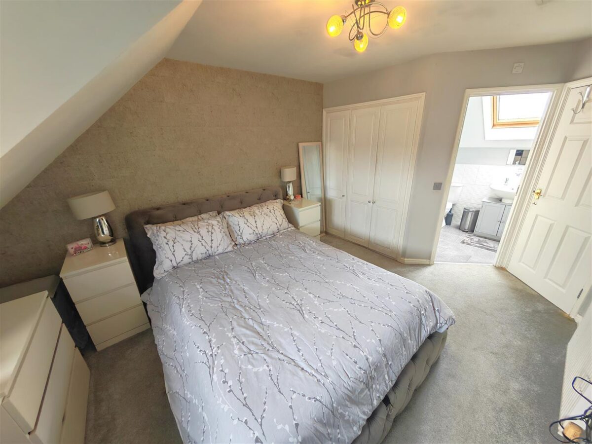 16, Hatfield Close, Corby, North Northamptonshire,
