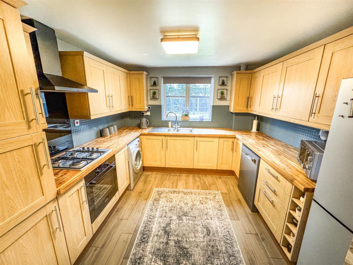 Warminster close, Corby