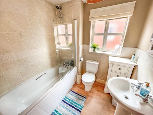 Chatsworth Road, Corby