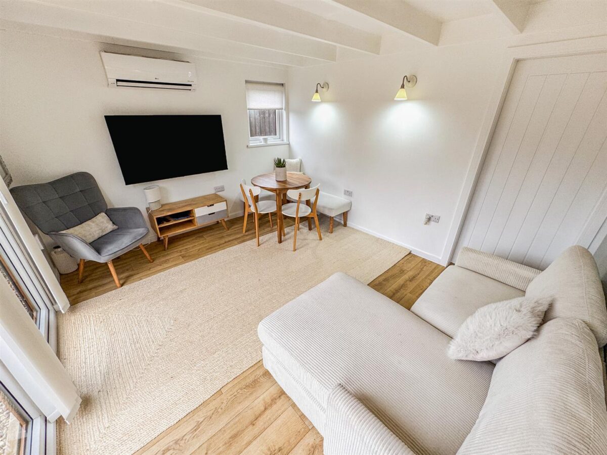 Wheatley Avenue, Corby