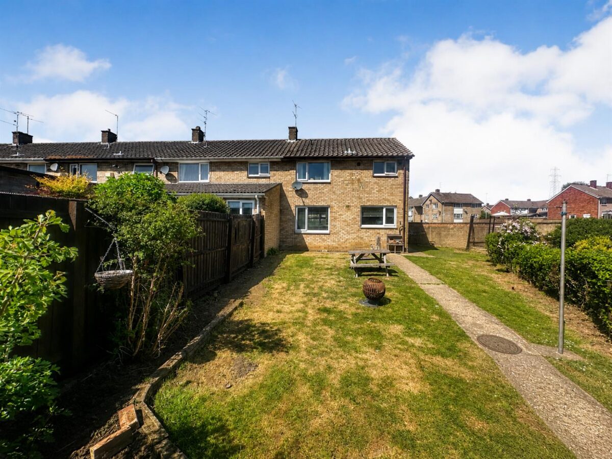 Ollerton Walk, Corby