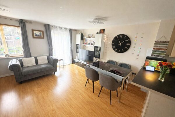 Cheltenham Road, Corby