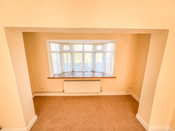 Parsons Grove, Corby