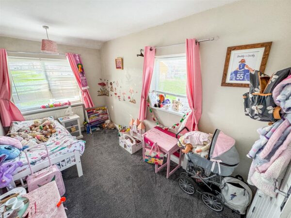 Ollerton Walk, Corby