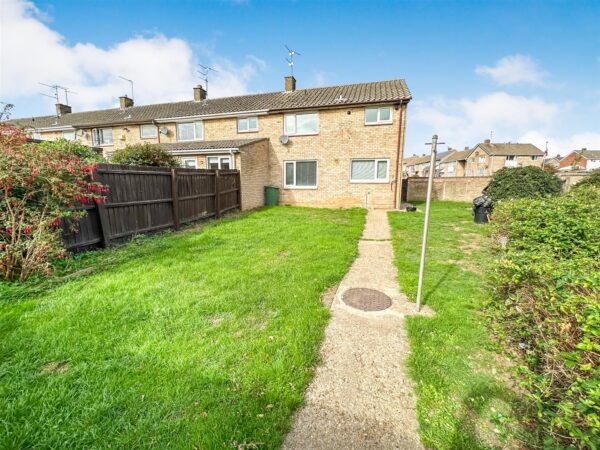 Ollerton Walk, Corby