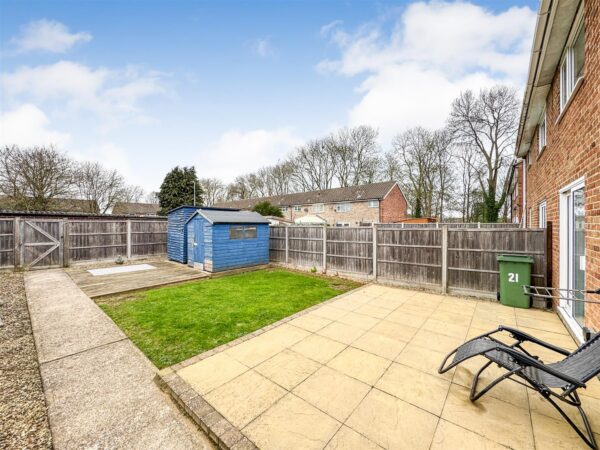 Warminster close, Corby