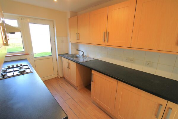 Chestnut Avenue, Corby