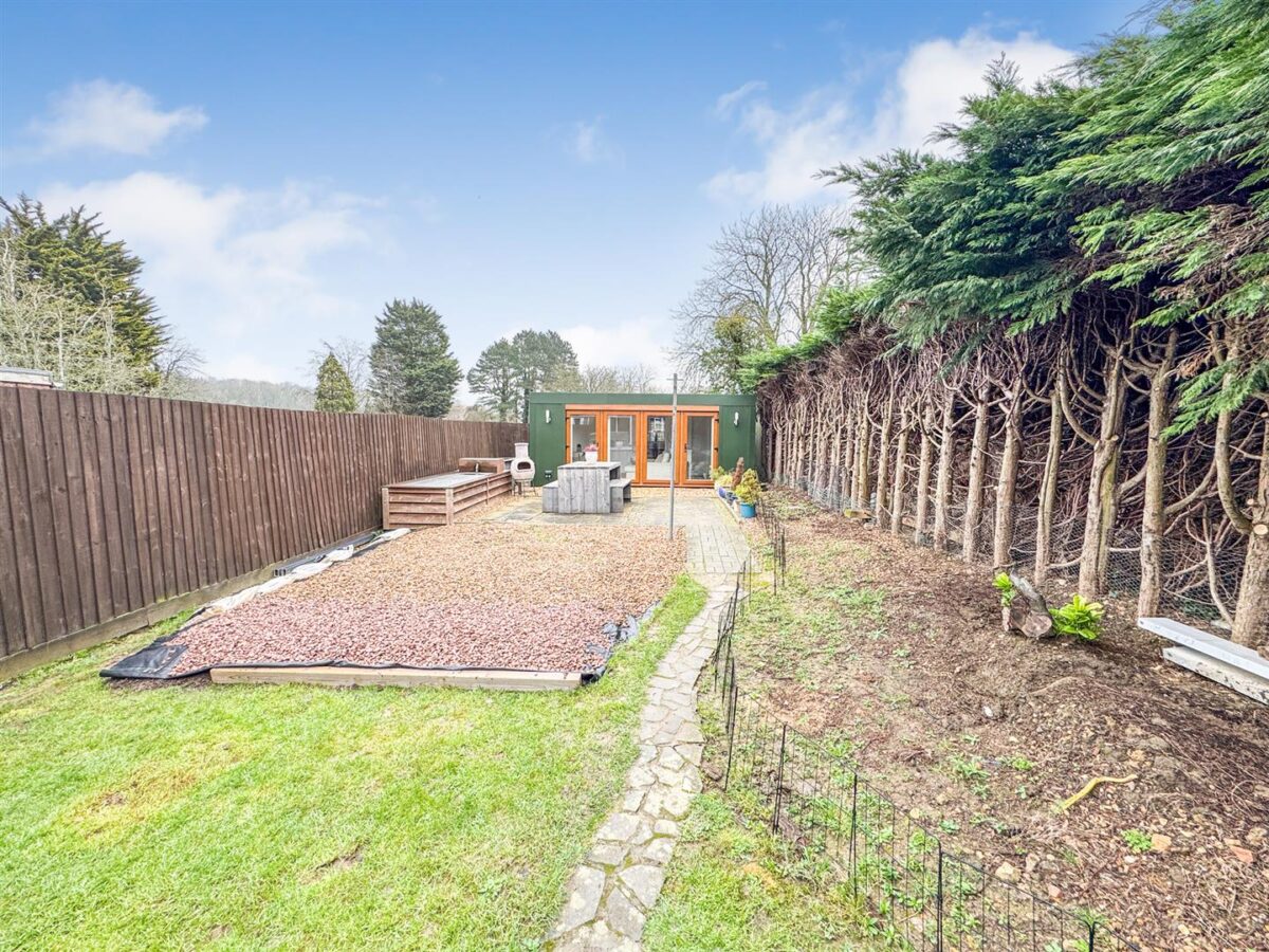 Wheatley Avenue, Corby