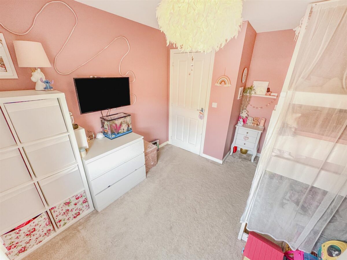 Clarendon Close, Corby