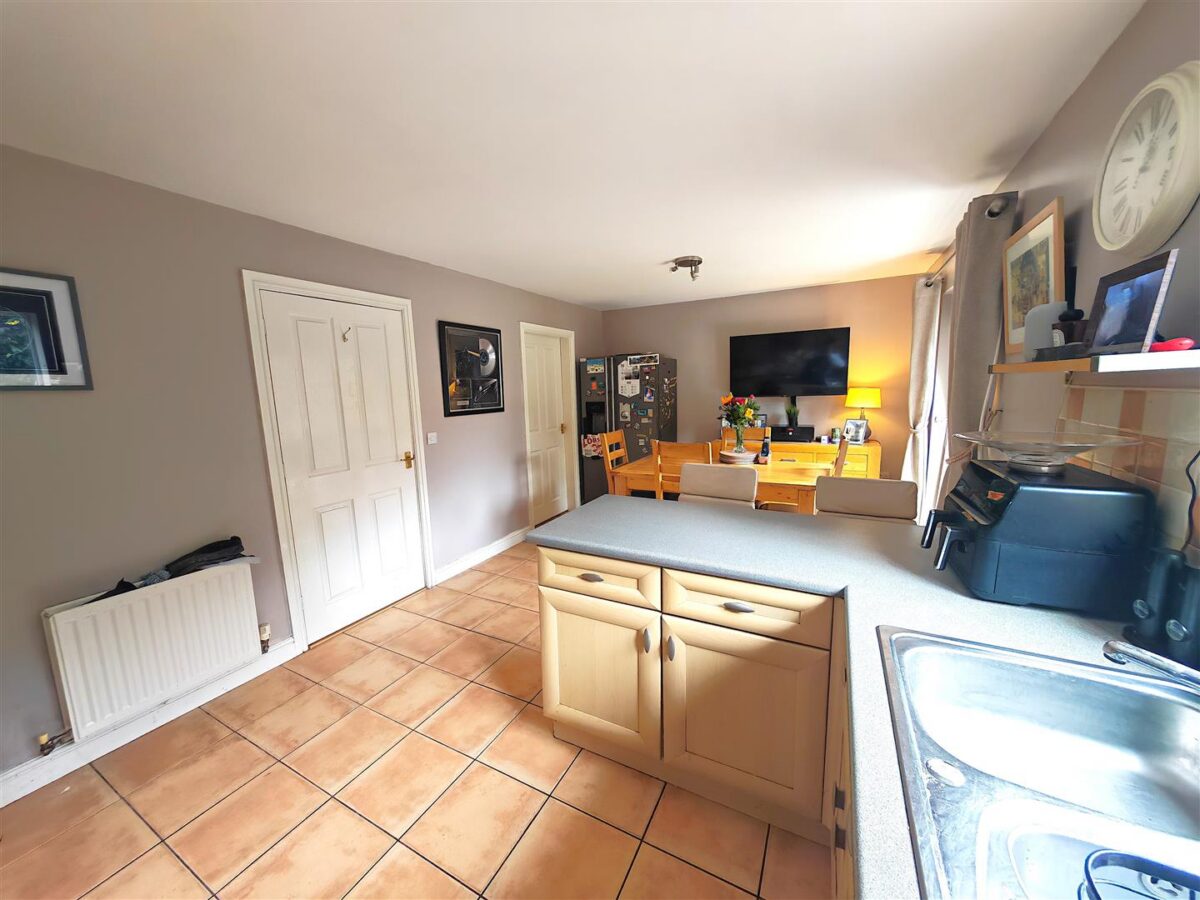 Chatsworth Road, Corby