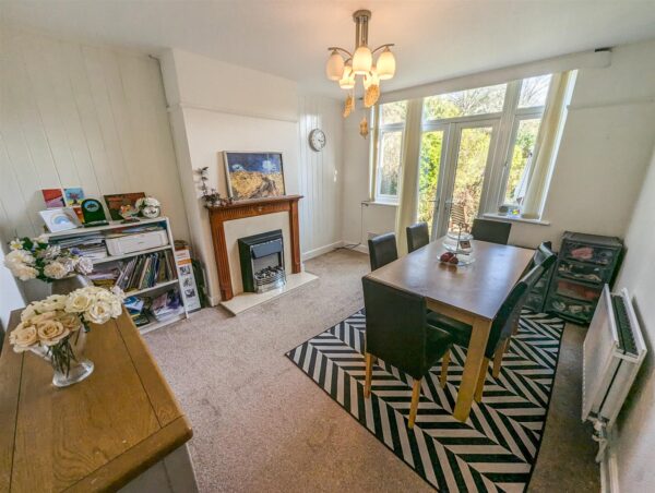 Cottingham Road, Corby