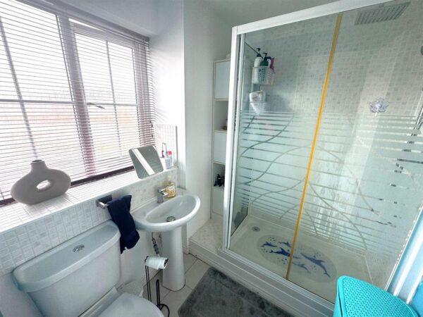 Cheltenham Road, Corby