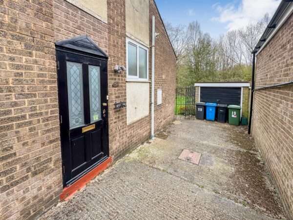 Hillside Crescent, Weldon, Corby