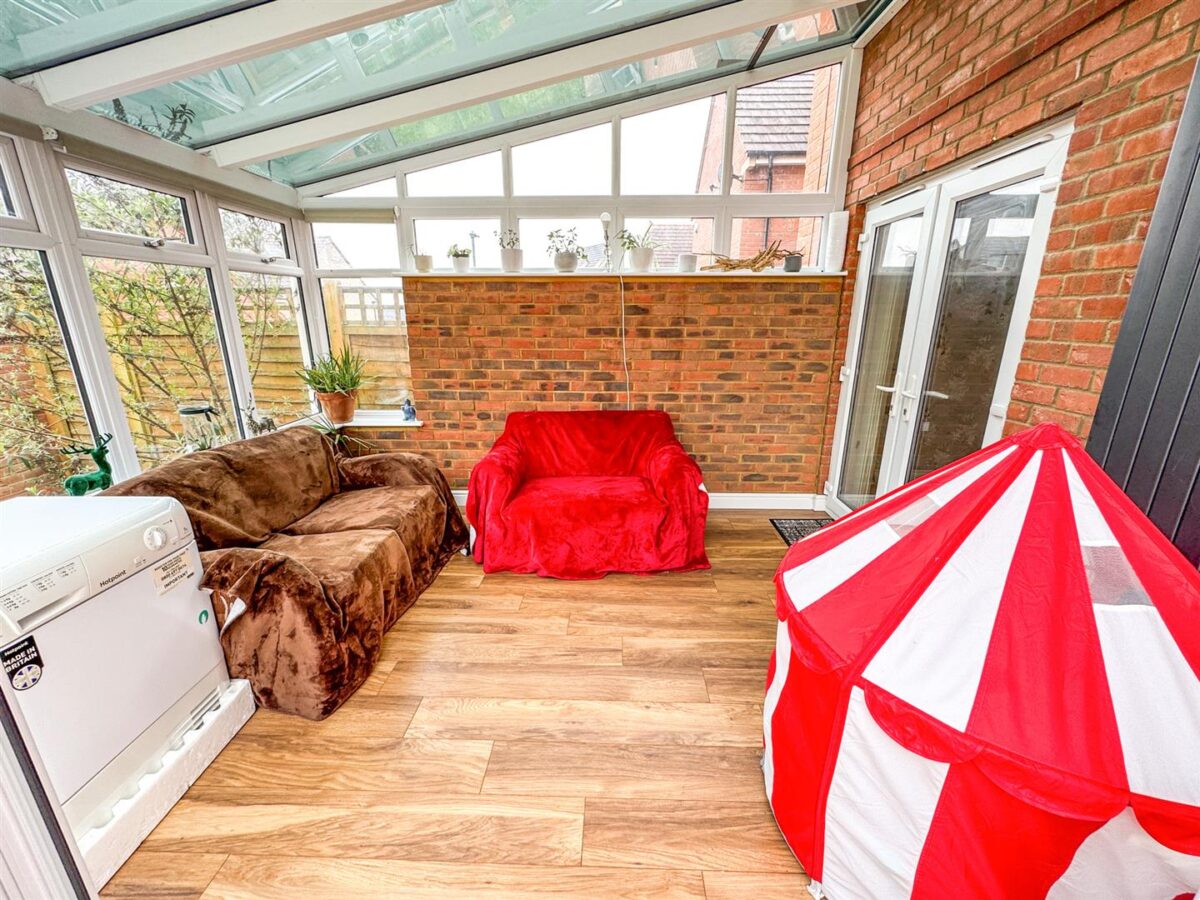 Livingstone Road, Corby