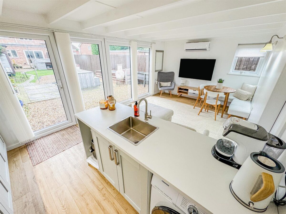 Wheatley Avenue, Corby