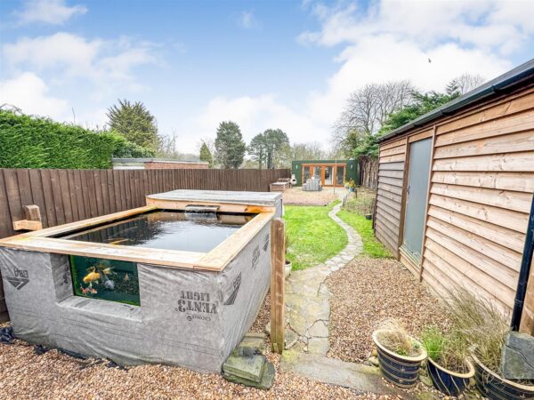 Wheatley Avenue, Corby