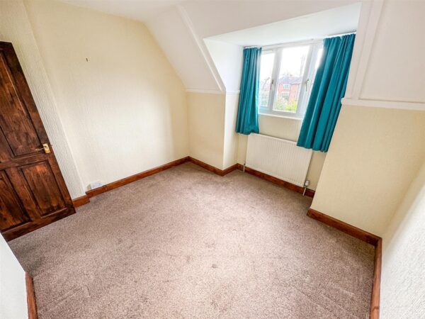 Franklin Fields, Corby