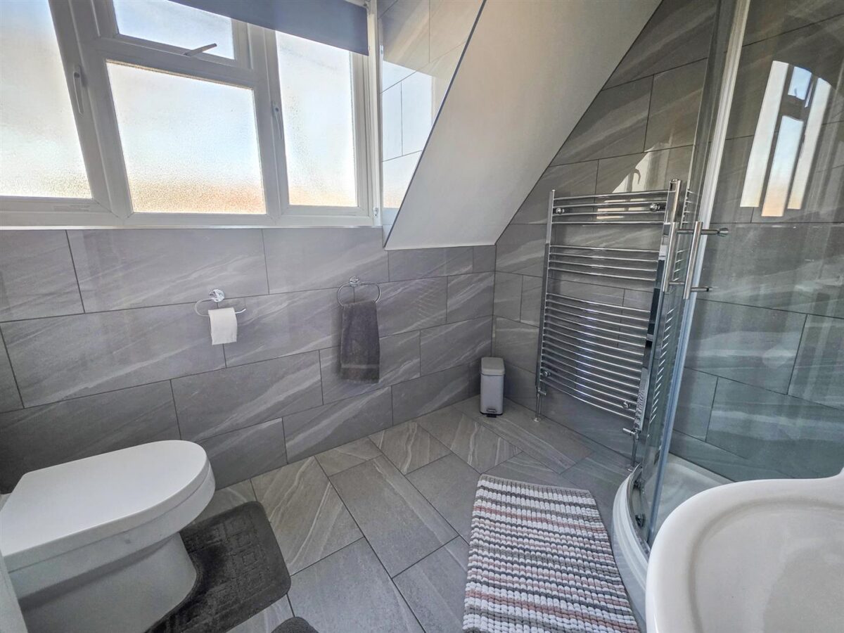 Tanfields Grove, Corby