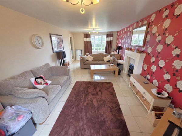 Cheltenham Road, Corby