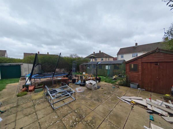 Cransley Gardens, Corby