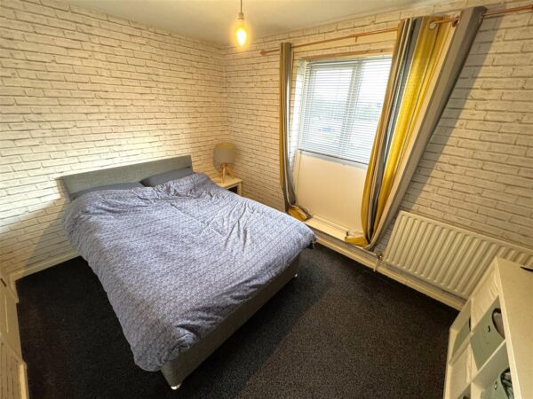 Elizabeth Street, Corby