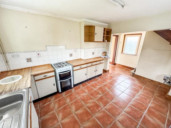 Franklin Fields, Corby